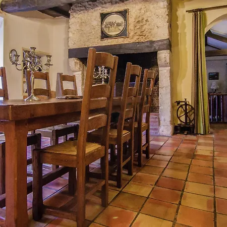 Mansion In With Garden